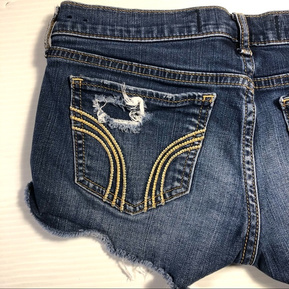Hollister Destroyed Jean Shorts 3 / 26 - Picture 7 of 8